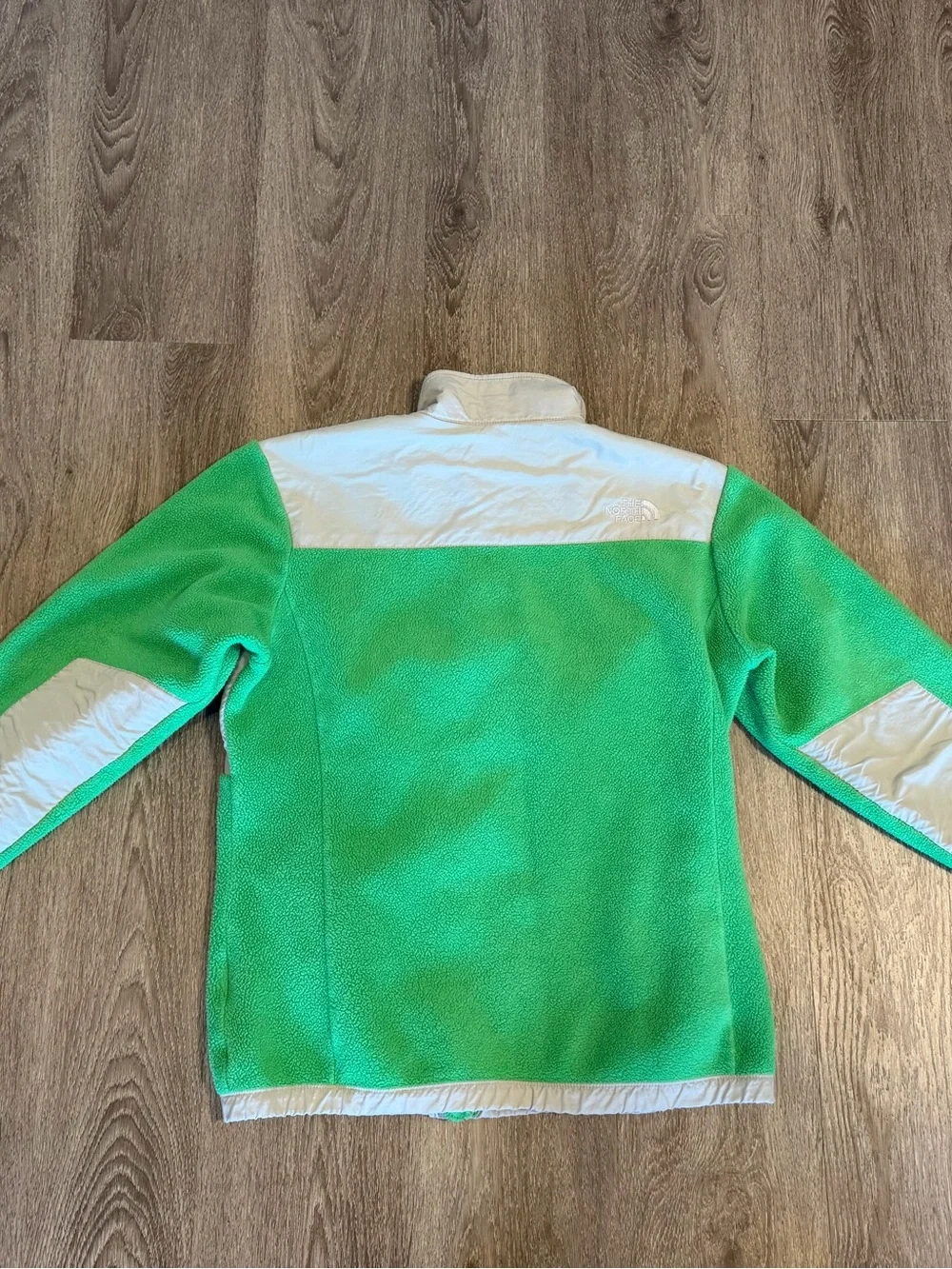 The North Face Fleece Lime Jacket Girls Size XL In Excellent Used Condition